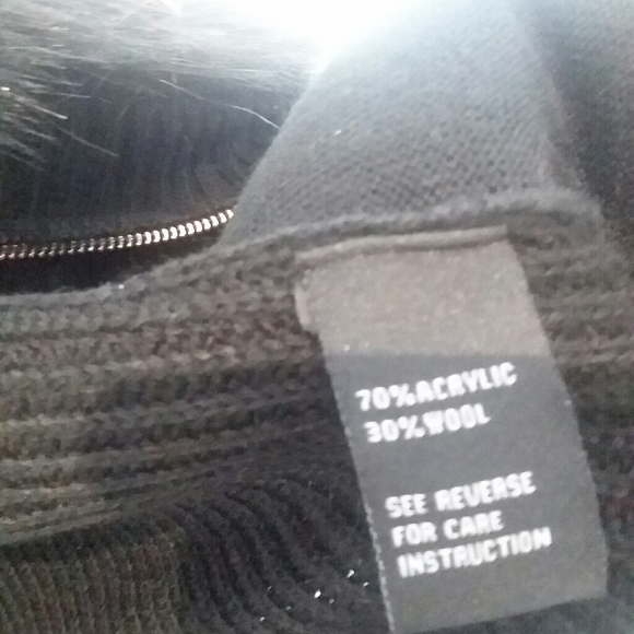 NWOT Cliche Couture faux fur vest - Picture 4 of 5